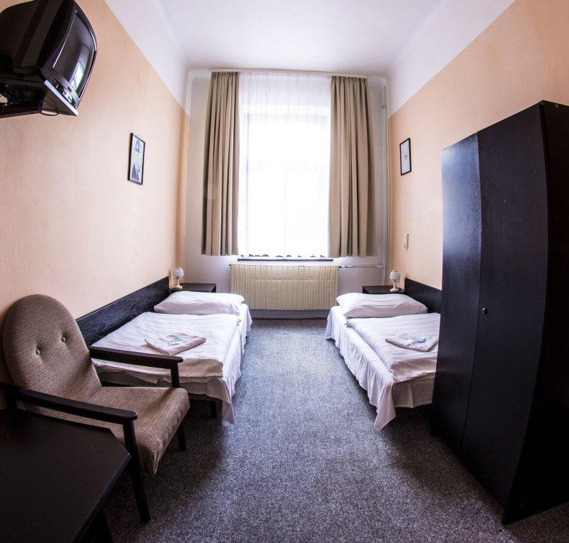 Hotel Pyramida Μπρνο Εξωτερικό φωτογραφία