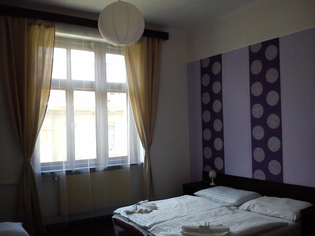 Hotel Pyramida Μπρνο Εξωτερικό φωτογραφία